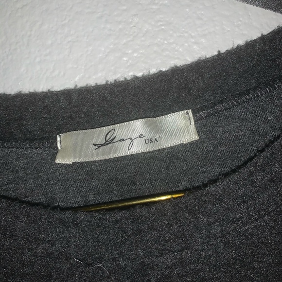 TriColor Sweater - Picture 4 of 4